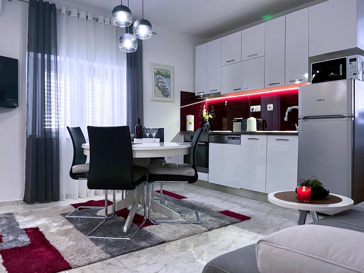 Apartment Vitturina คาชเตลา ภายนอก รูปภาพ